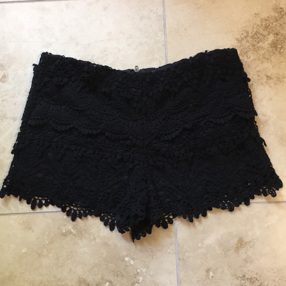 Tobi Black Lace Shorts